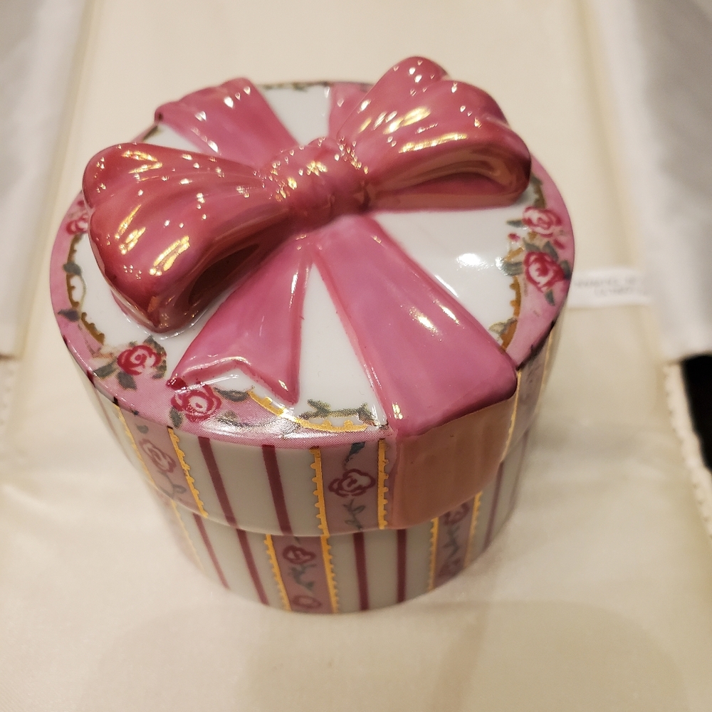ALWAYS MY DAUGHTER BY ARDLEIGH ELLIOTT, A MOTHERS LOVE, MUSIC BOX